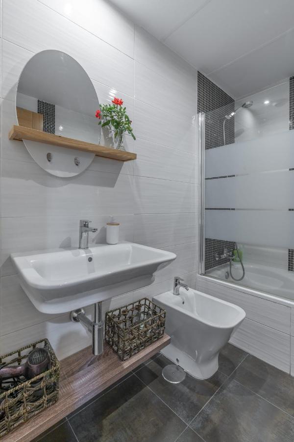 גרנדה Tuguest Postigo I Catedral Apartment - Free Parking מראה חיצוני תמונה